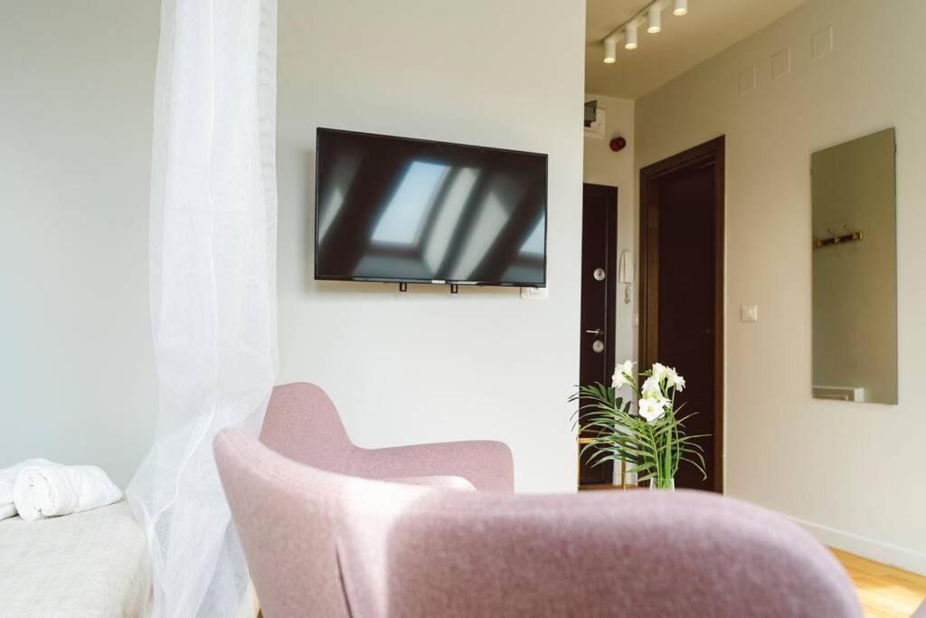 Apartament Vivando - Sunny F + Parking Bucureşti